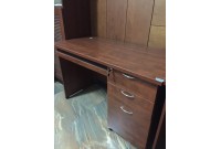 THANH LÝ BÀN LÀM VIỆC MÀU NÂU 120x60, 3 HỘC KÈM LƯỠI PHÍM